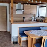 Anna Apartment *