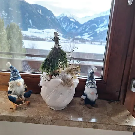 Anna Apartment