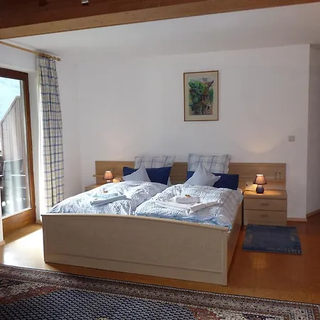 Anna Apartment *